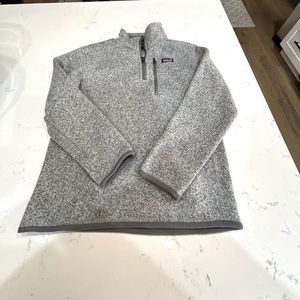 Boys Youth Large Gray Patagonia quarter zip pullover